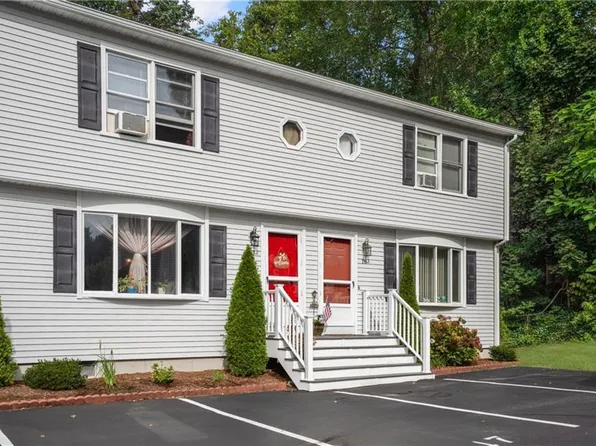 23 Benefit St APT 17, Warwick, RI 02886