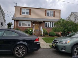 35 Louis St, Lodi, NJ 07644