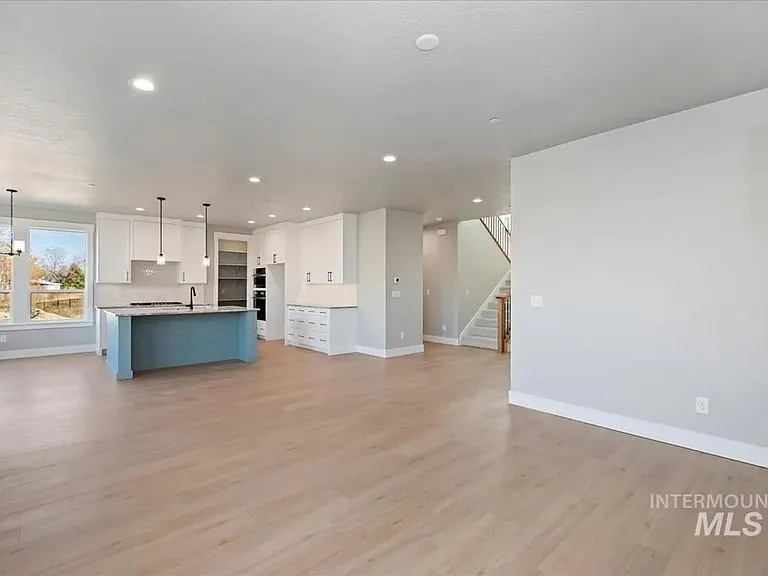 404 Hidden Mill Ct — Photo 13