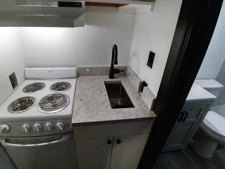 510 Main St #5 — Photo 8