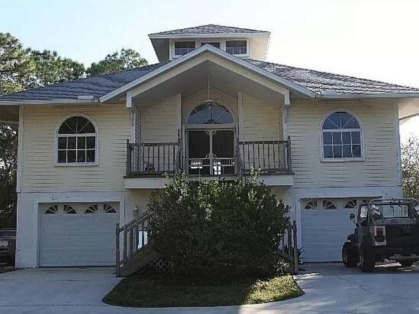 880 18th St NE, Naples, FL 34120