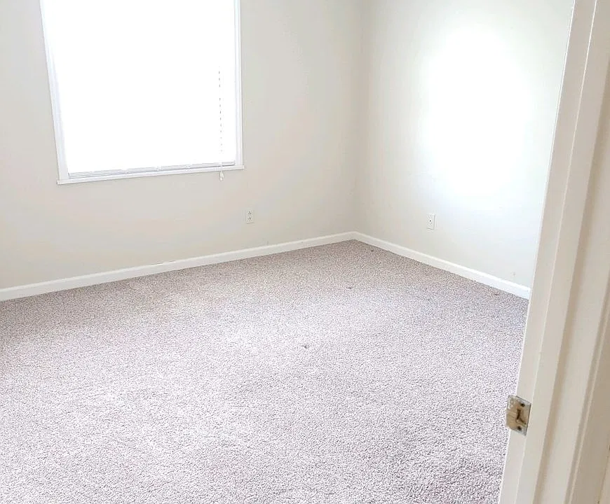 1400G Cedar Ridge Dr