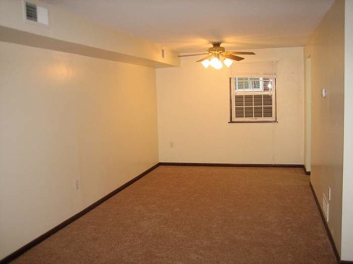 Living Room / Dining Room