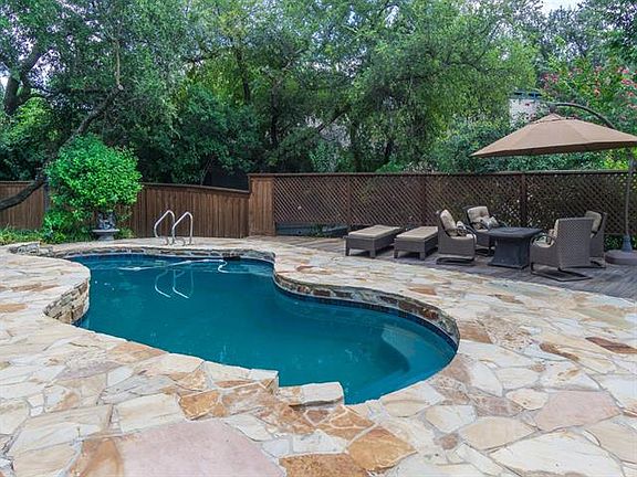 2nd image of 7928 Skylake Dr