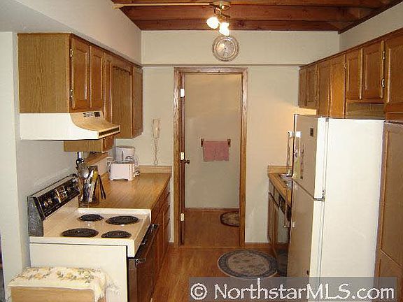 4th image of 6812 York Place N