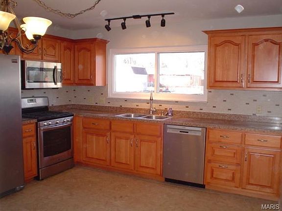 5th image of 4593 Tauneybrook Dr