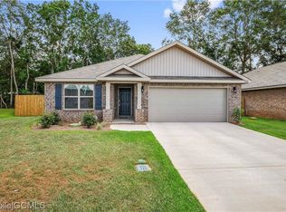 1308 Colleton Dr E, Semmes, AL 36575