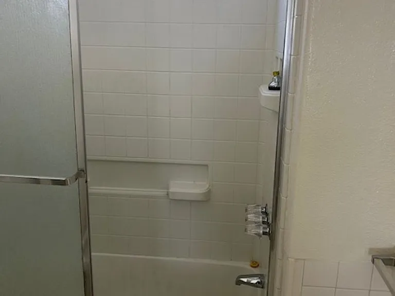 267 W Amar St — Photo 10