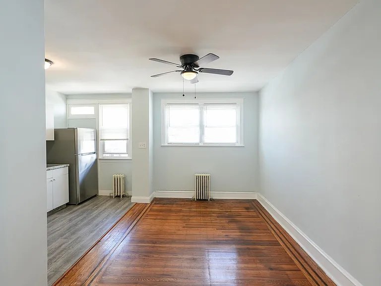 1512 S Stanley St — Photo 8
