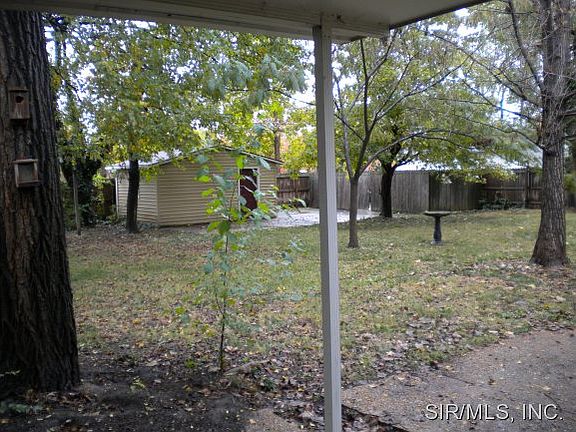 5th image of 1737 Poplar St