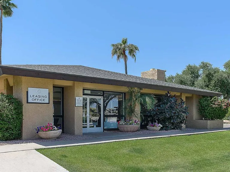The Flats at Peoria — Photo 31