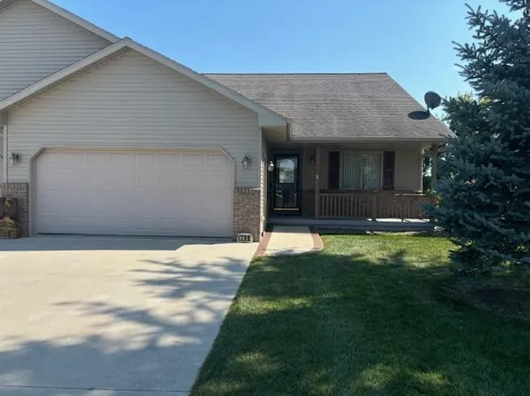 799 Ethan Allen DRIVE, Howards Grove, WI 53083