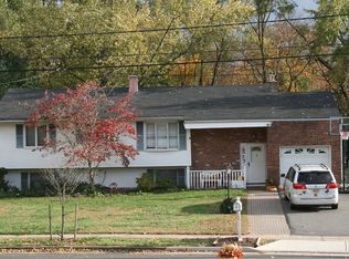 77 Buena Vista Ave, Piscataway, NJ 08854