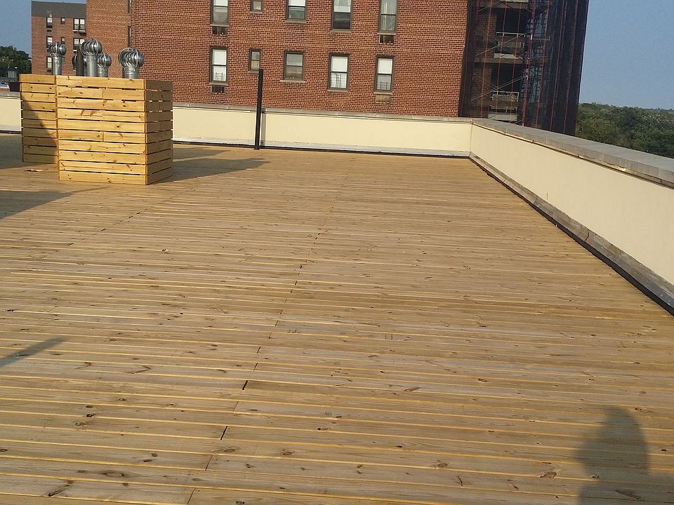 1st image of 3175 Emmons Ave #3C