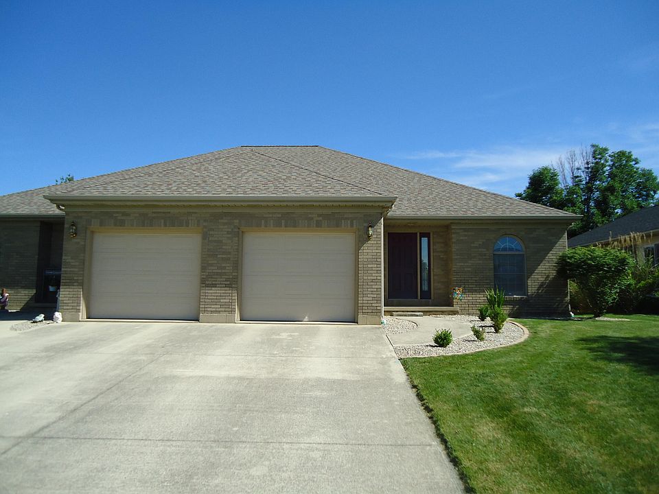 1st image of 4 Melrose Pl