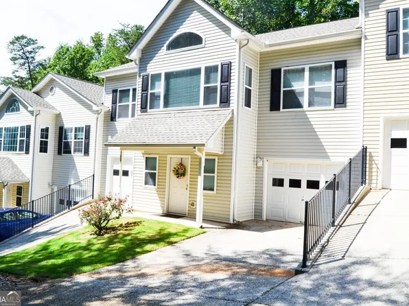 302 Pointe Cir, Dahlonega, GA 30533