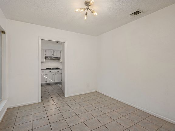 5th image of 14903 Willow Moss St