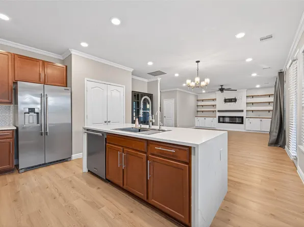 5922 River Timber Trl, Humble, TX 77346