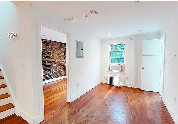 3rd image of 199 E 4th St APT 7