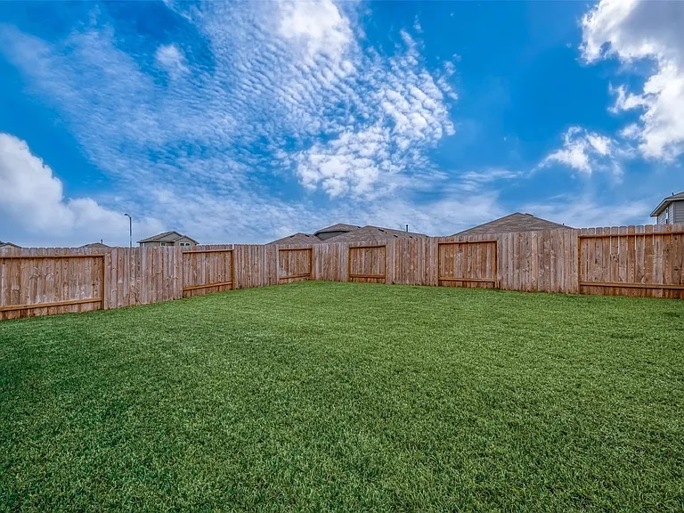 5619 Vintage Oakmont Dr — Photo 42