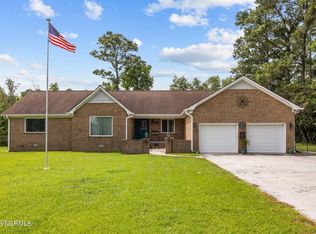 257 Roberts Rd, Newport, NC 28570