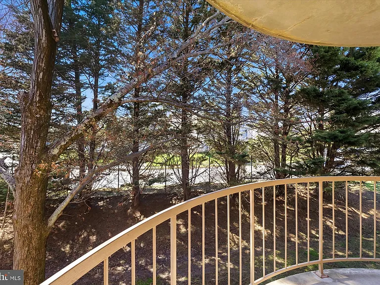 3360 Huntley Square Dr #B-1 — Photo 20
