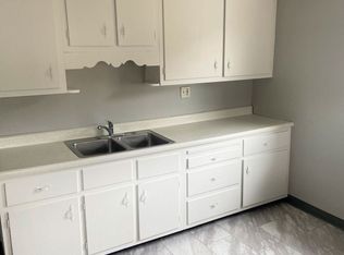 801 8th St UNIT 3, Mc Kees Rocks, PA 15136