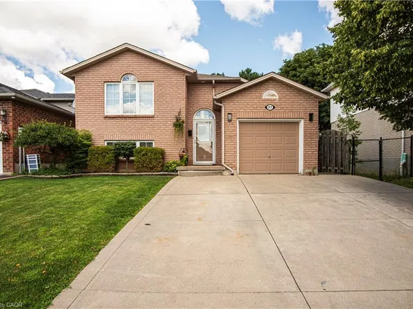 57 Ossington Dr, Hamilton, ON L8W 3S4