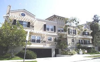 1st image of 10827 Hortense St #1