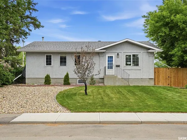 177 OTTAWA STREET, Regina, SK S4R 1N3