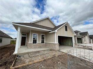 1344 Kingsgate Dr, Bryan, TX 77807