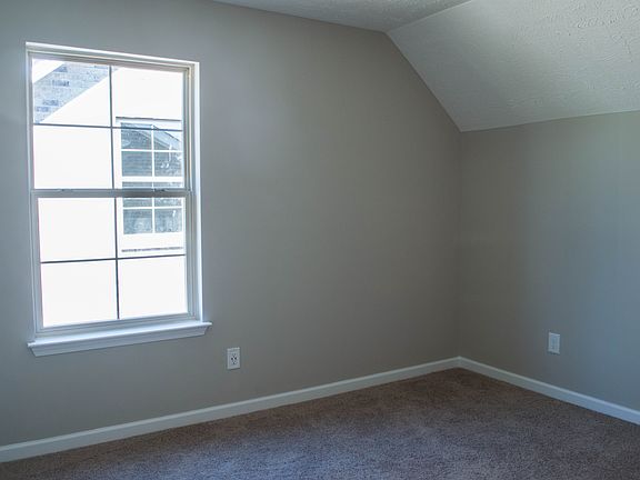 All photos are similar home