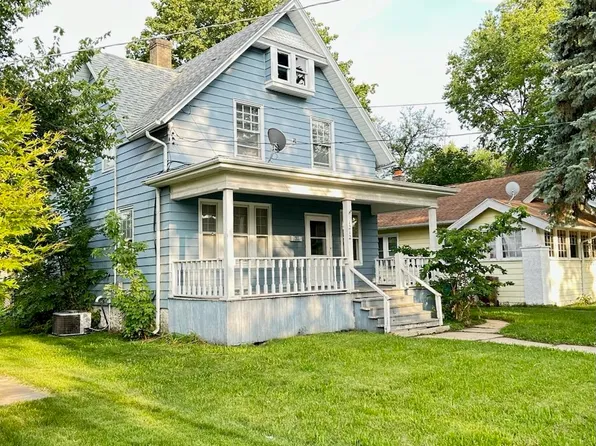 1212 Parmele St, Rockford, IL 61104