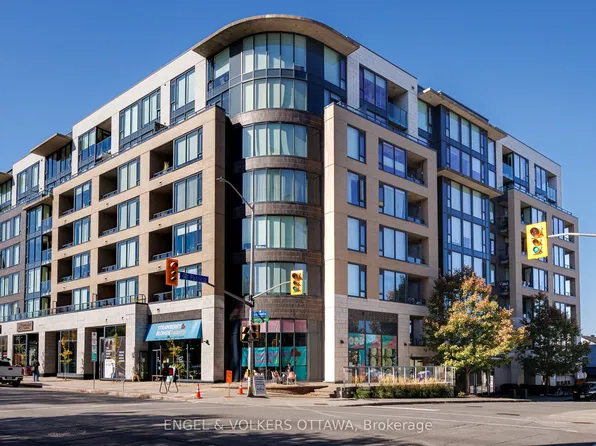 360 Patricia Ave #710, Ottawa, ON K1Z 0A8