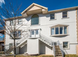217 Freeborn St, Staten Island, NY 10306