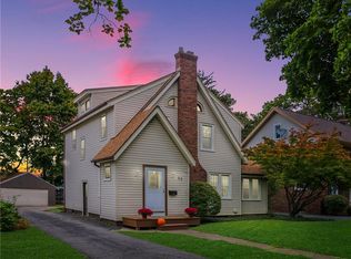 82 Hoover Rd, Rochester, NY 14617