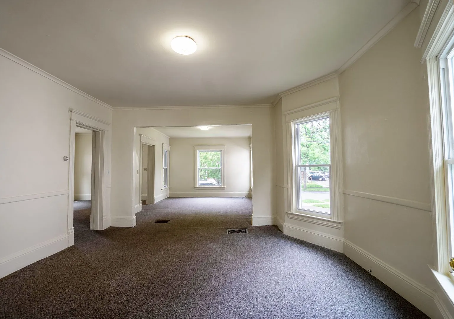 204 Harvard Place - Available 7/1/27 - This is in place for Application purposes - we will change... — Photo 3