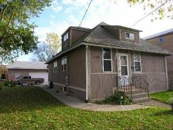1st image of 1107 Broadway Ave