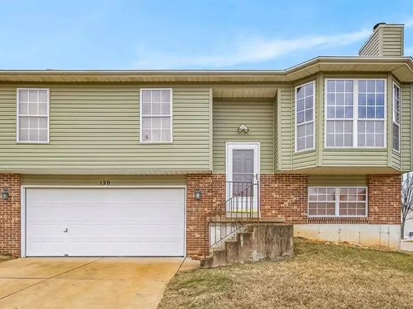 120 Greenbrier Blvd, Festus, MO 63028