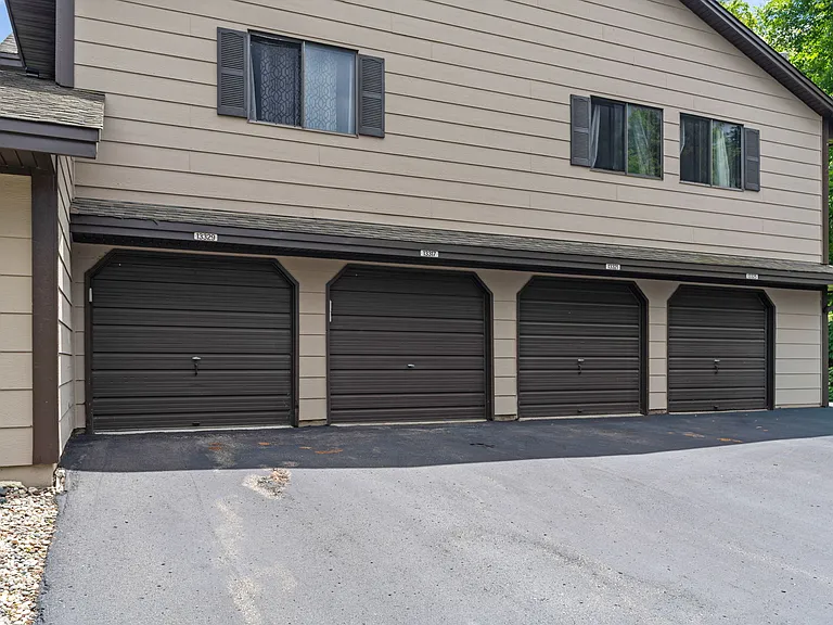 13317 Zenith Ln — Photo 18