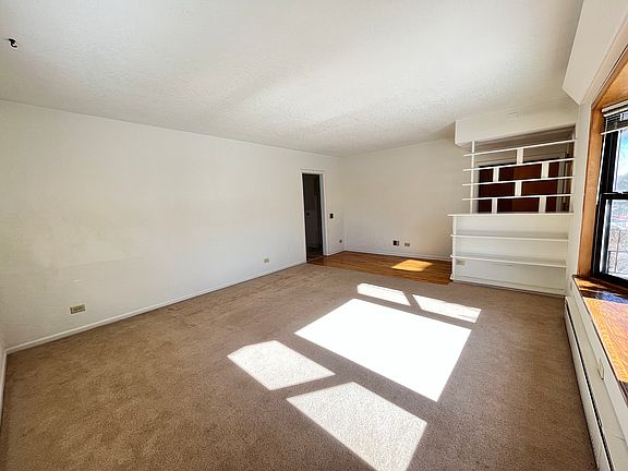 4th image of 1717 Avenue E
