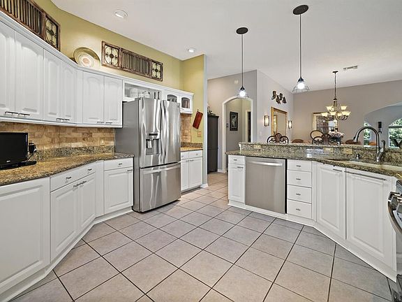 4th image of 3165 Hudson Ct