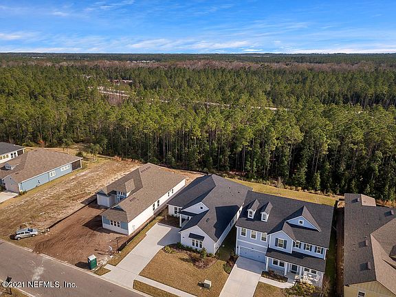 3rd image of 603 Village Grande Dr