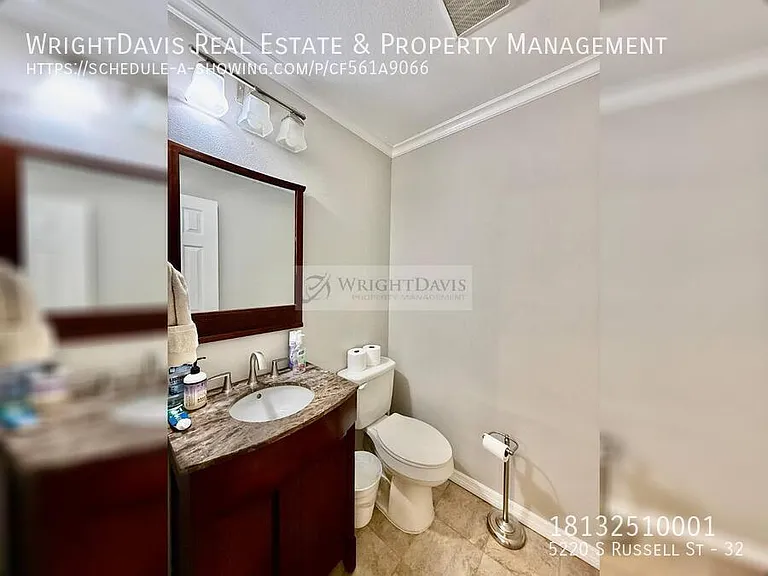 5220 S Russell St #32 — Photo 24