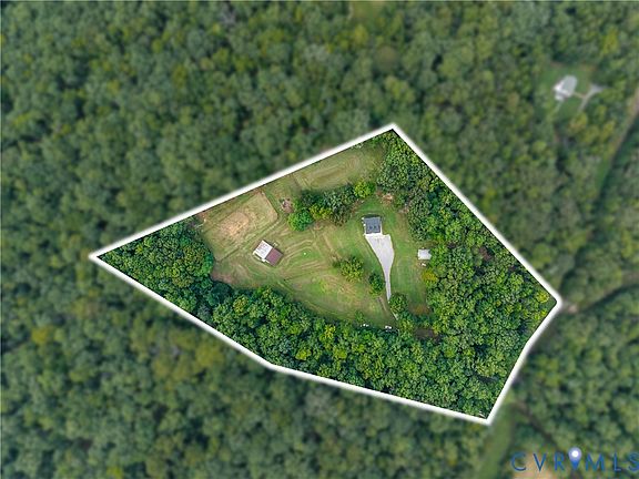 3rd image of 3927 Hughes Creek Rd