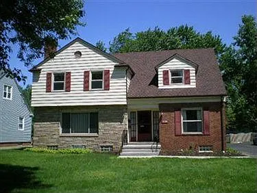 1525 Jefferson Ave photo 1