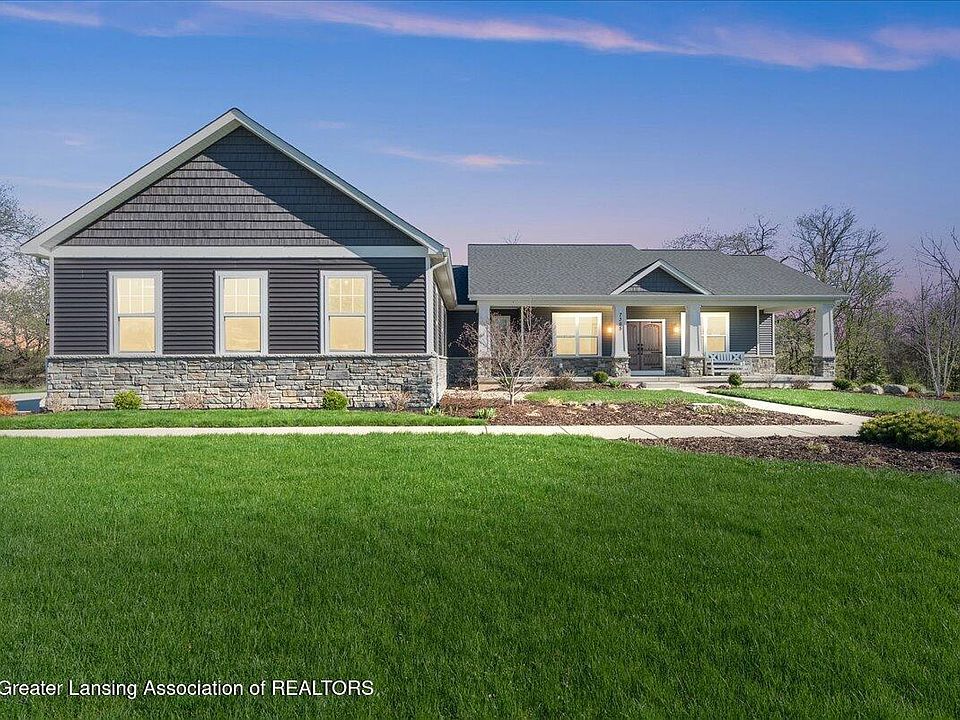 1st image of 7365 Cross Creek Dr