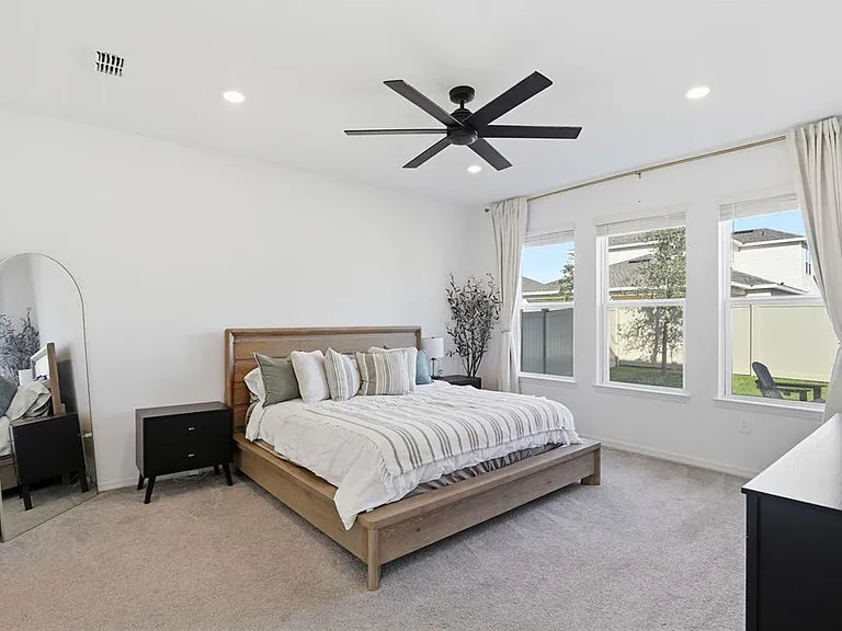 5268 Kildare Pl — Photo 12