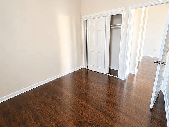 4th image of 546-554 Prospect St #303