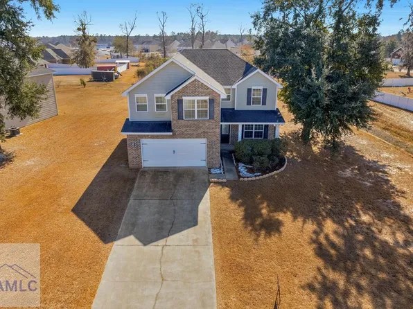 710 English Oak Dr, Hinesville, GA 31313